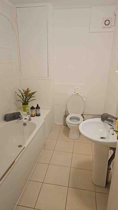 Period Sea View Flat In Hastings Appartement Buitenkant foto
